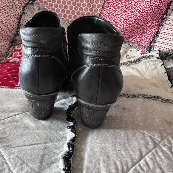 black booties - Picture 6 of 8